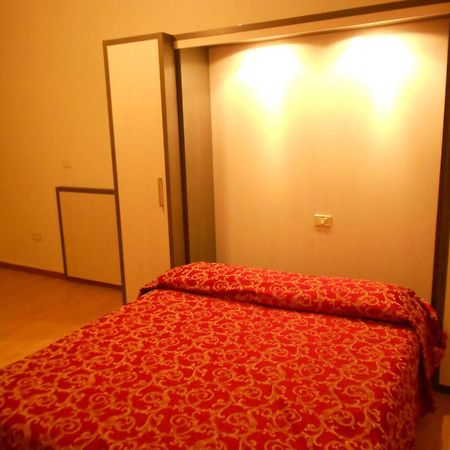 Hotel Ottavia Rimini Exteriör bild