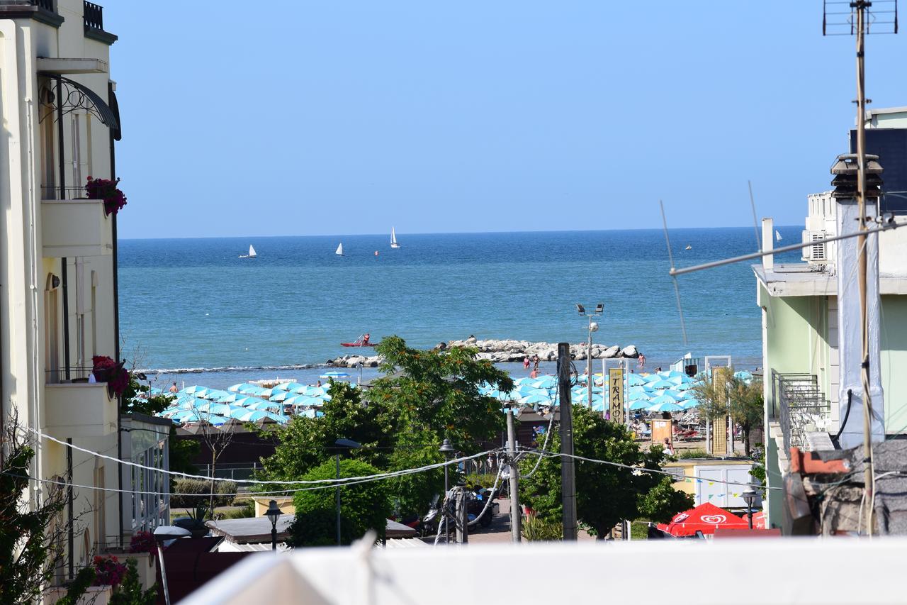 Hotel Ottavia Rimini Exteriör bild