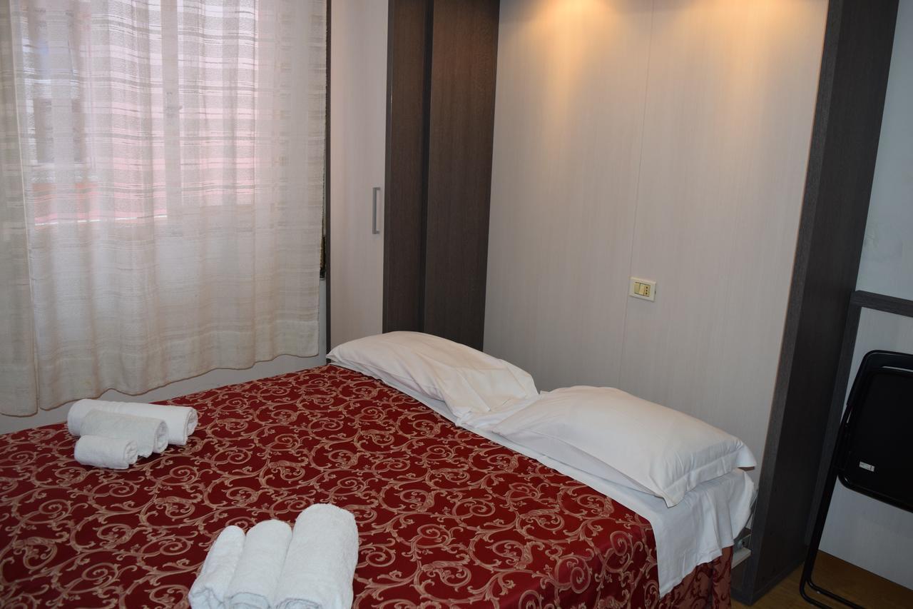 Hotel Ottavia Rimini Exteriör bild