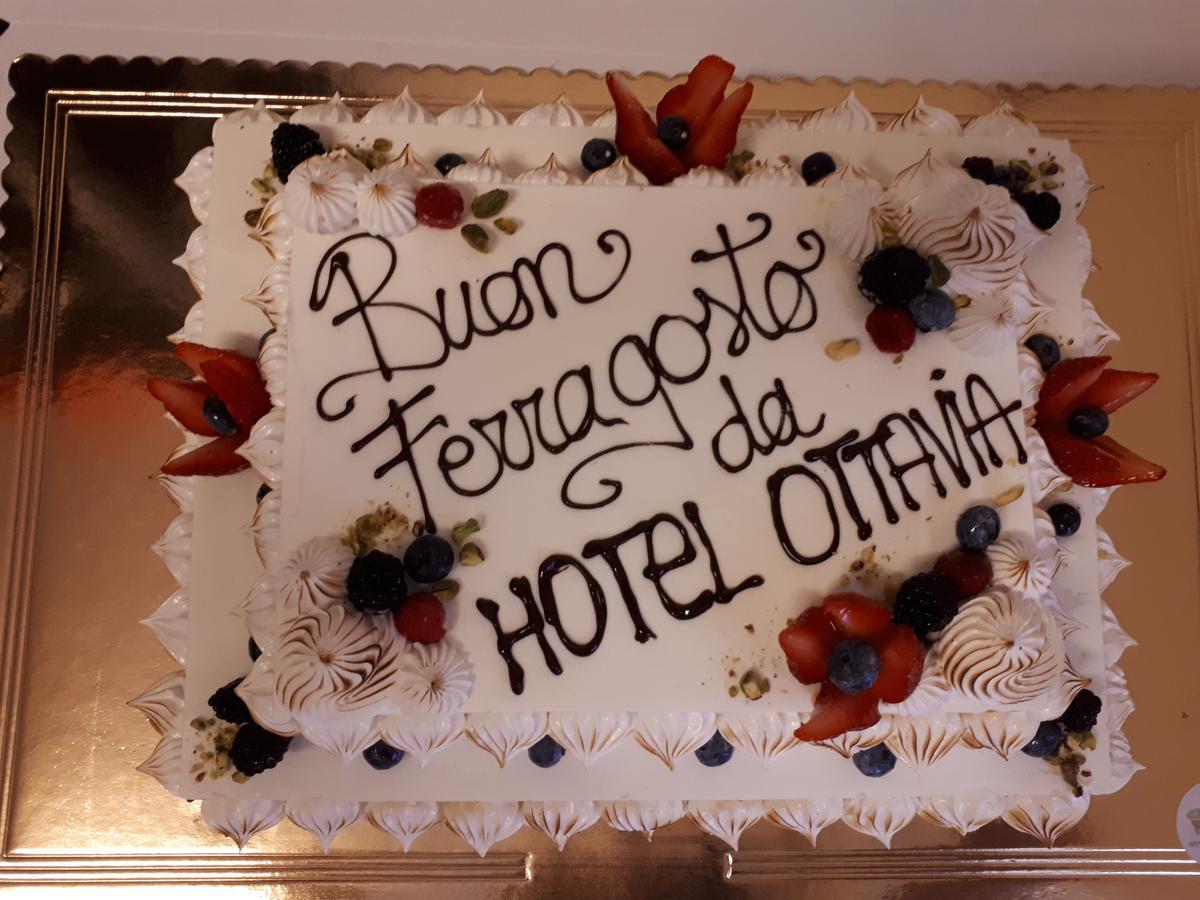 Hotel Ottavia Rimini Exteriör bild